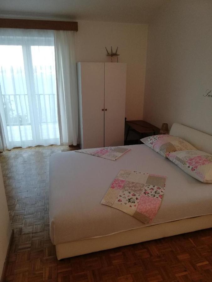Holiday Home Villa Marin Stanici ภายนอก รูปภาพ